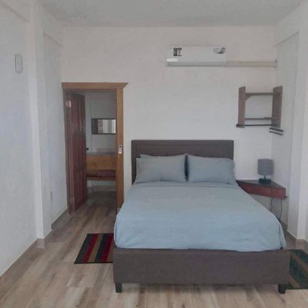 The Novelo Hotel Caye Caulker Bagian luar foto