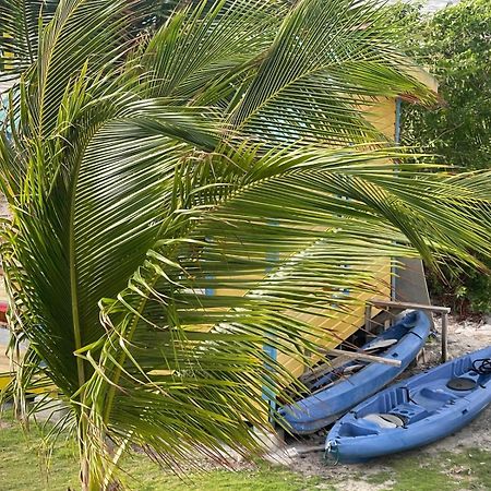 The Novelo Hotel Caye Caulker Bagian luar foto