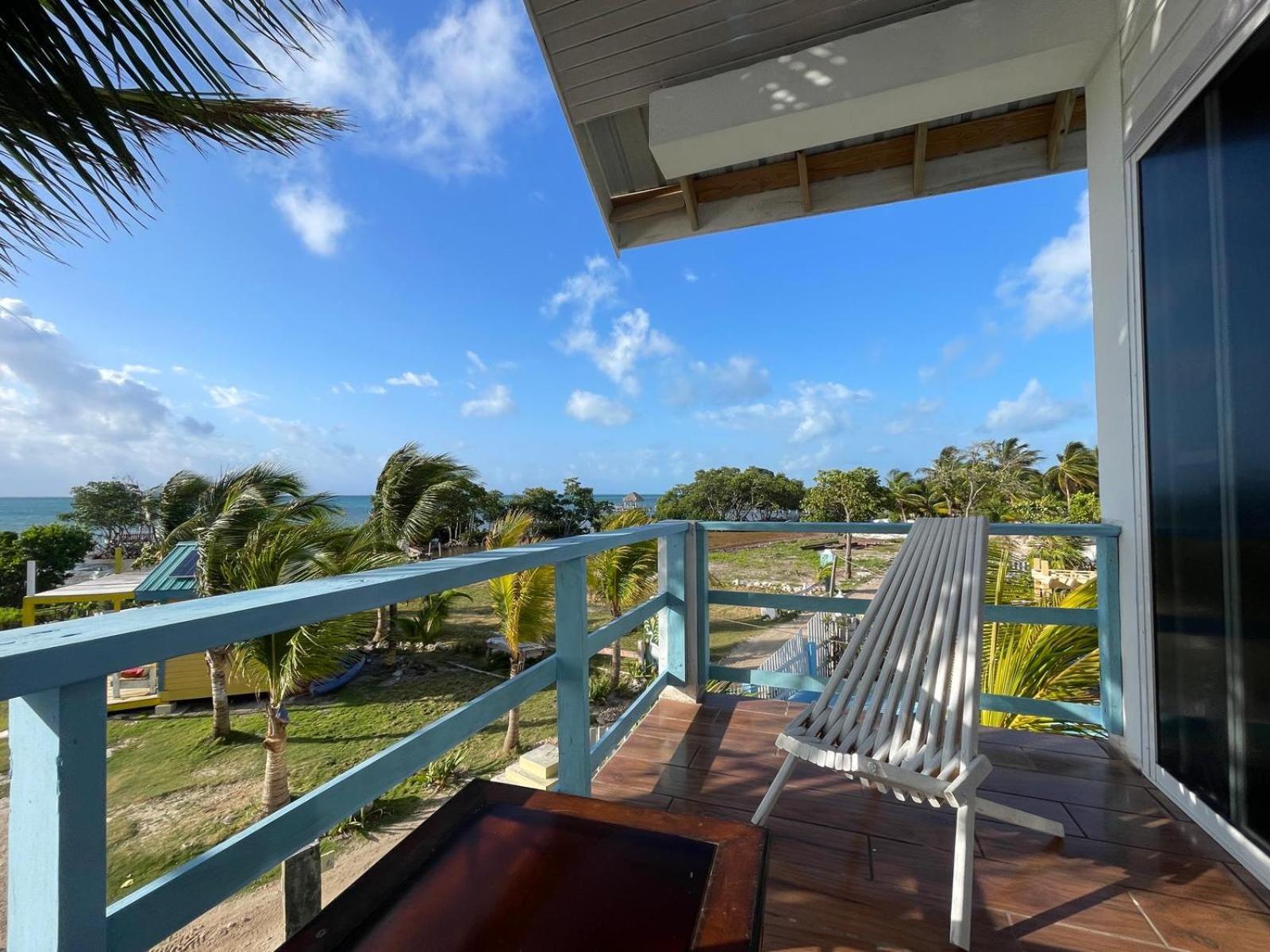 The Novelo Hotel Caye Caulker Bagian luar foto